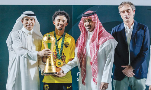 الاتحاد يتوّج بكأس الدوري الممتاز تحت الـ«15» عاماً 