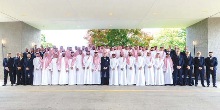 الإدارة تشكر القنصل العام 