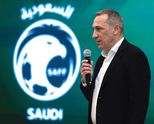  دونيس