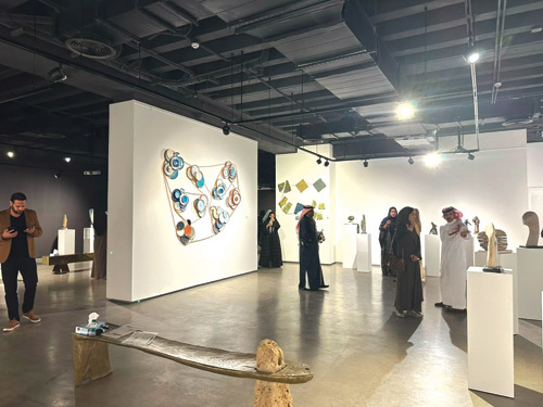 لقطات من المعرض