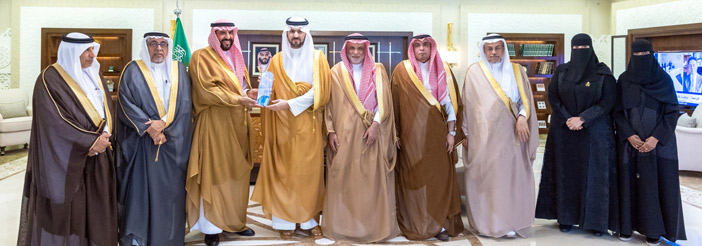من الاستقبال