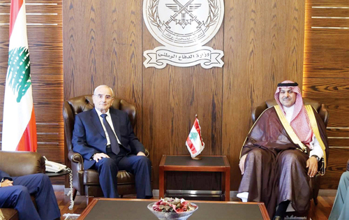 وزير الدفاع اللبناني يستقبل سفير المملكة