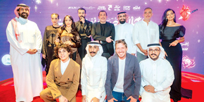 «مسألة حياة أو موت» يدشن عروضه في الرياض.. ويطرح أسئلة الحب والقدر في قالب سينمائي مختلف 