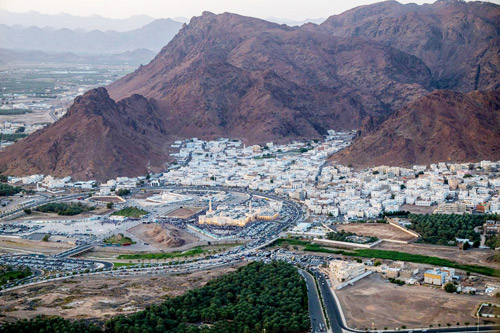 جبل أُحد أحد أبرز معالم المدينة المنورة وأكبر جبالها 
