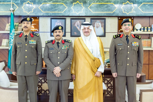 من الاستقبال