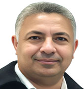 د. عبود مصطفى عبود
الإنسان الذي انتهى.. دون أن يغيباقتصاد الانتباه.. وفقر التأثيررؤية 2030 نموذجا لدولة تفكر ولا تتفاعل فقطكلمة لا بد منها  الذكاء الاصطناعي في البحث العلمي وتأليف الكتبانهيار مفهوم الخبرةالأمن الفكري في زمن الفوضىالردع السعودي: حين تجتمع القوة والحكمةAboudmoustafa11@gmail.com3589.jpg