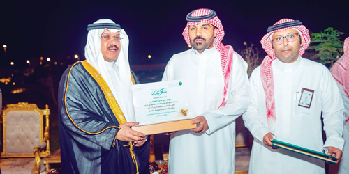  من الملتقى