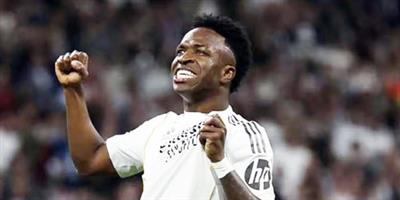 ريال مدريد يمدد عقد «فينيسيوس» حتى 2032 