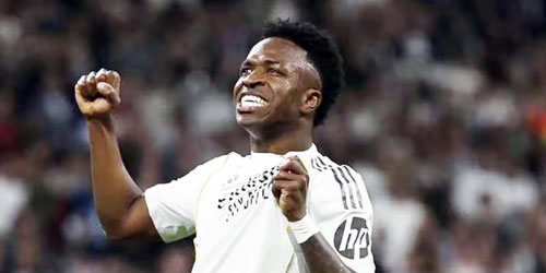 ريال مدريد يمدد عقد «فينيسيوس» حتى 2032 