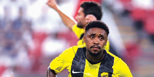 الاتحاد يتجاوز الجزيرة بالأربعة ويرفع الرقم السعودي بالنخبة لـ«5» 