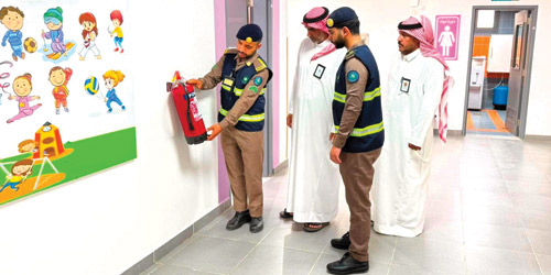 الدفاع المدني يكثف جولاته الميدانية الوقائية في المنشآت التعليمية 