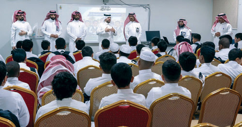 حضور وانضباط في بداية العام الدراسي