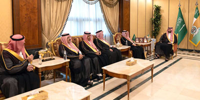 وزير الحرس الوطني يلتقي عددًا من أمراء الأفواج بالقطاع الغربي 