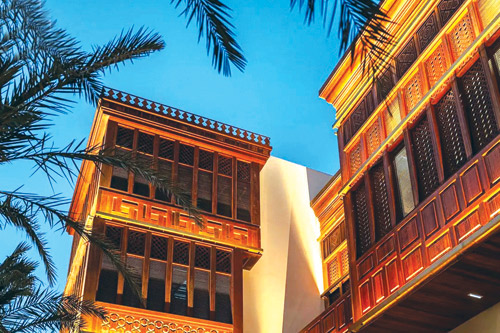 رواشين جدة.. حين كتب الحجاز ذاكرته على الخشب 