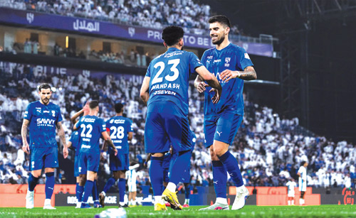 اليوم الثلاثاء في مباراة مؤجلة من الجولة الثالثة 