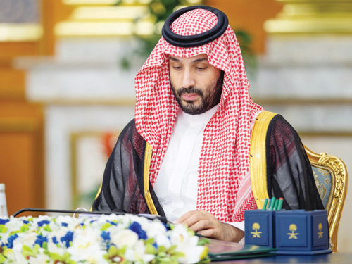 سمو ولي العهد خلال رئاسته جلسة مجلس الوزراء