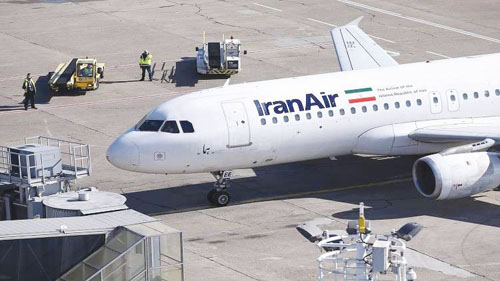 واشنطن تفرض عقوبات على جميع شركات الطيران الإيرانية 