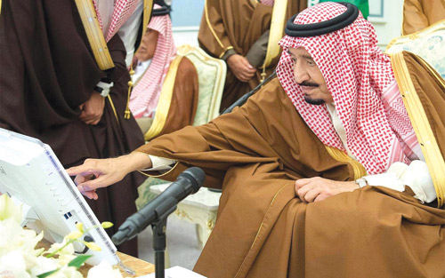  الملك سلمان راعيًا ومتابعًا لمشاريع الخير والنماء في وطننا المعطاء