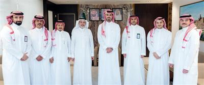 أمين الرياض يُكرّم فريق مركز الاتصال 940 