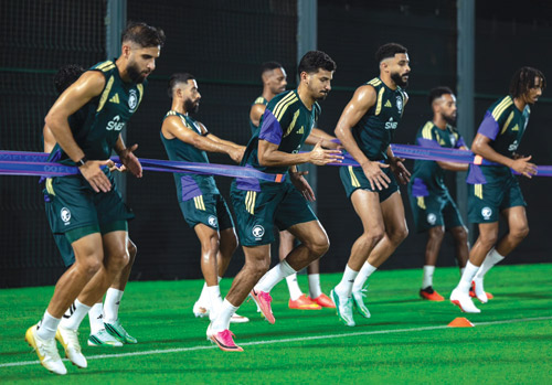 جانب من التدريبات