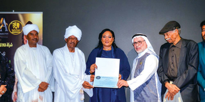 عمر الجاسر: الفنانون السودانيون أثروا المسرح والدراما السعودية.. وتكريم إسلام المبارك في جدة 