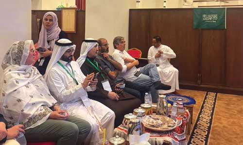 ضيوف الطب الوراثي يكتشفون ذاكرة جدة في «البلد» 