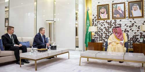  سموه خلال اللقاء