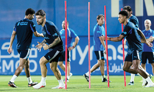 من مران هلالي سابق