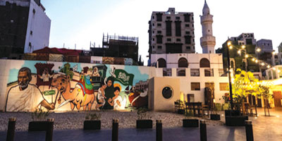 رحلة صباحية تجمع البحر والتراث والمائدة الشعبية في جدة 