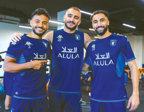  العلا حقق العلامة الكاملة حتى الآن