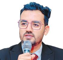 القاهرة والرياض.. السيفُ أَصدقُ إنباءً من الكُتُبِ 