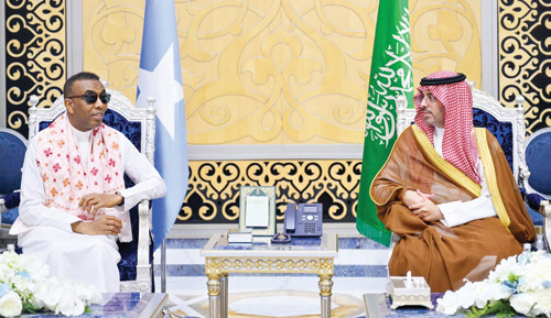 رئيس الوزراء الصومالي يصل إلى جدة 